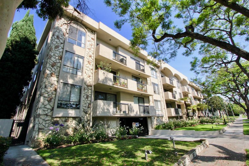 The Beverly Palm Condominiums Beverly Hills CA